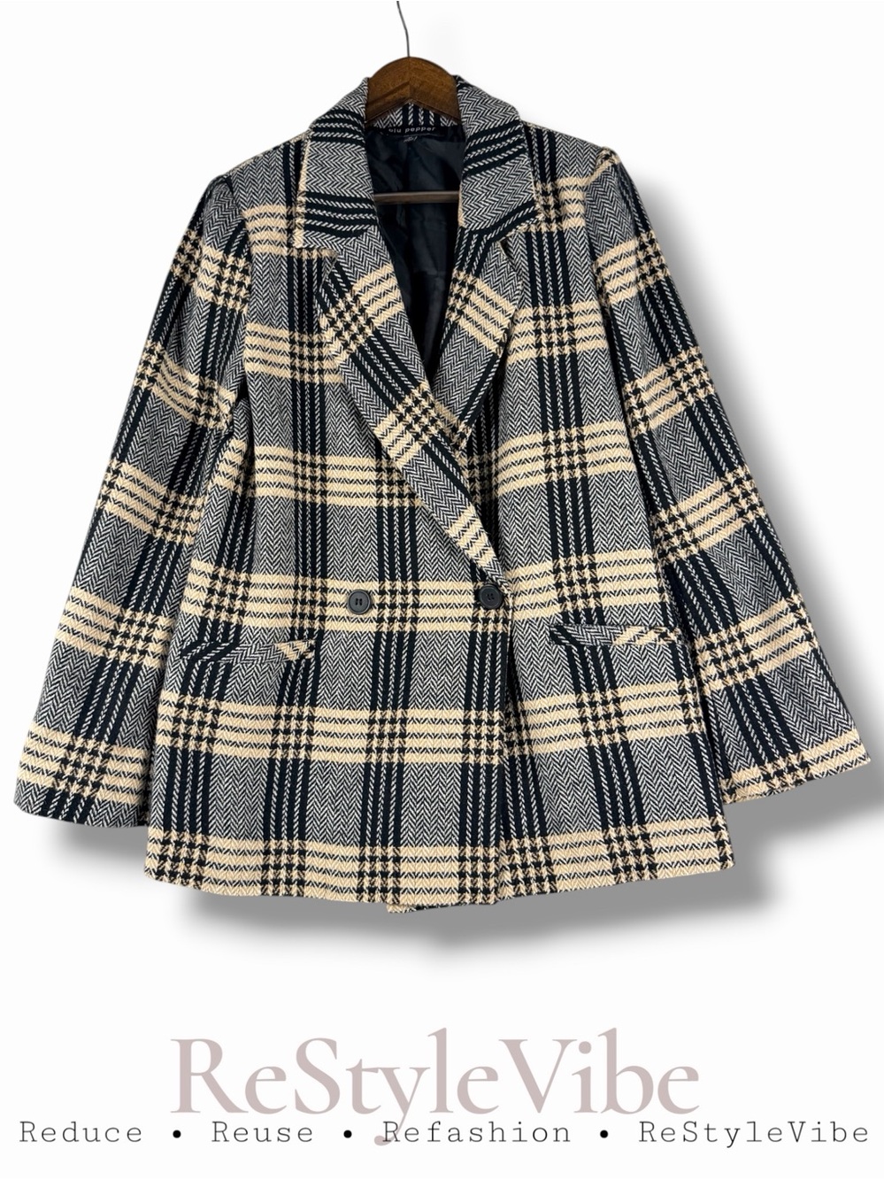 BLU PEPPER Women’s Size M Blazer Jacket Coat Plaid Lined Double Button Close